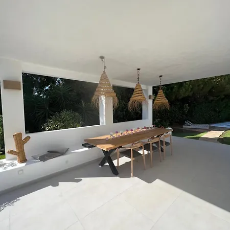 Ibiza Chic A Calahonda - Piscine Et Proximite Villa