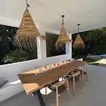 Ibiza Chic A Calahonda - Piscine Et Proximite Villa